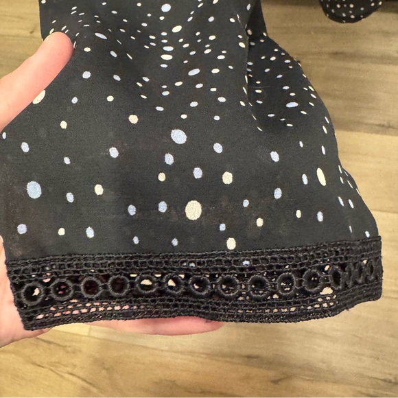 Lane Bryant Black Speckled Button-Front Blouse w/ Lace Trim – Plus Size 26/28 - Picture 5 of 9